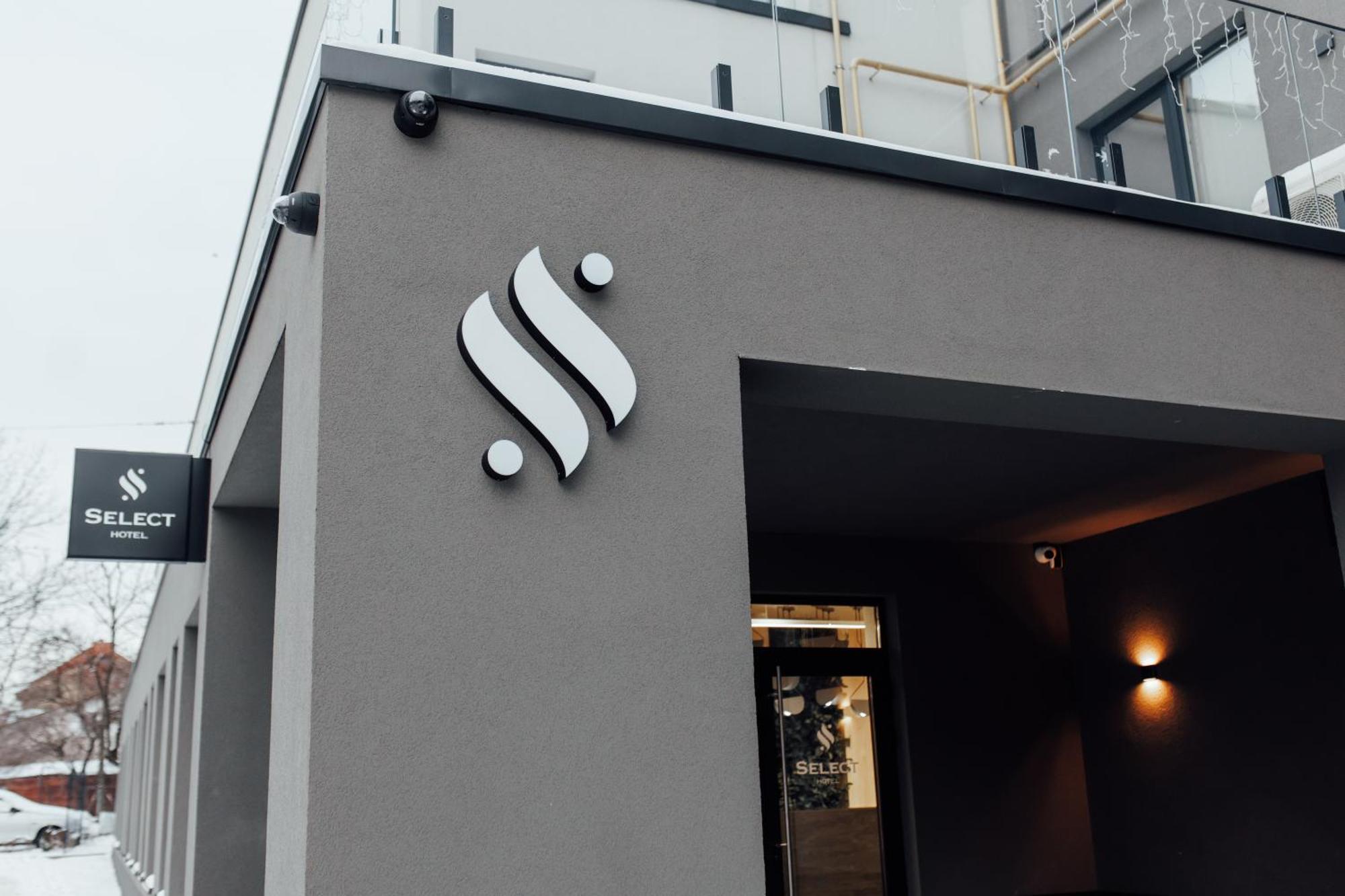 Select Hotel Lwów Zewnętrze zdjęcie