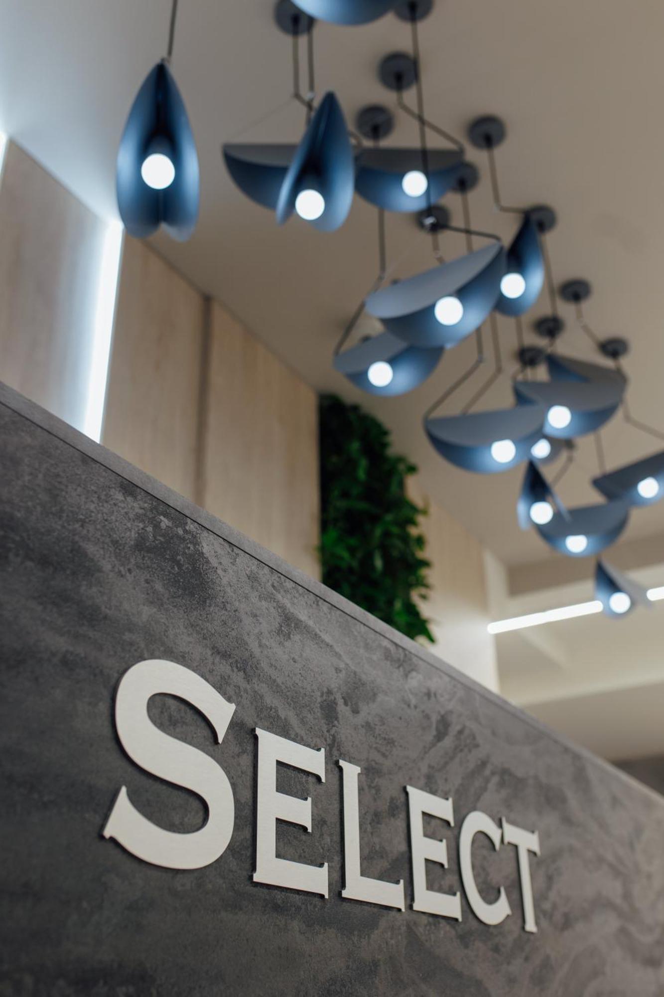 Select Hotel Lwów Zewnętrze zdjęcie