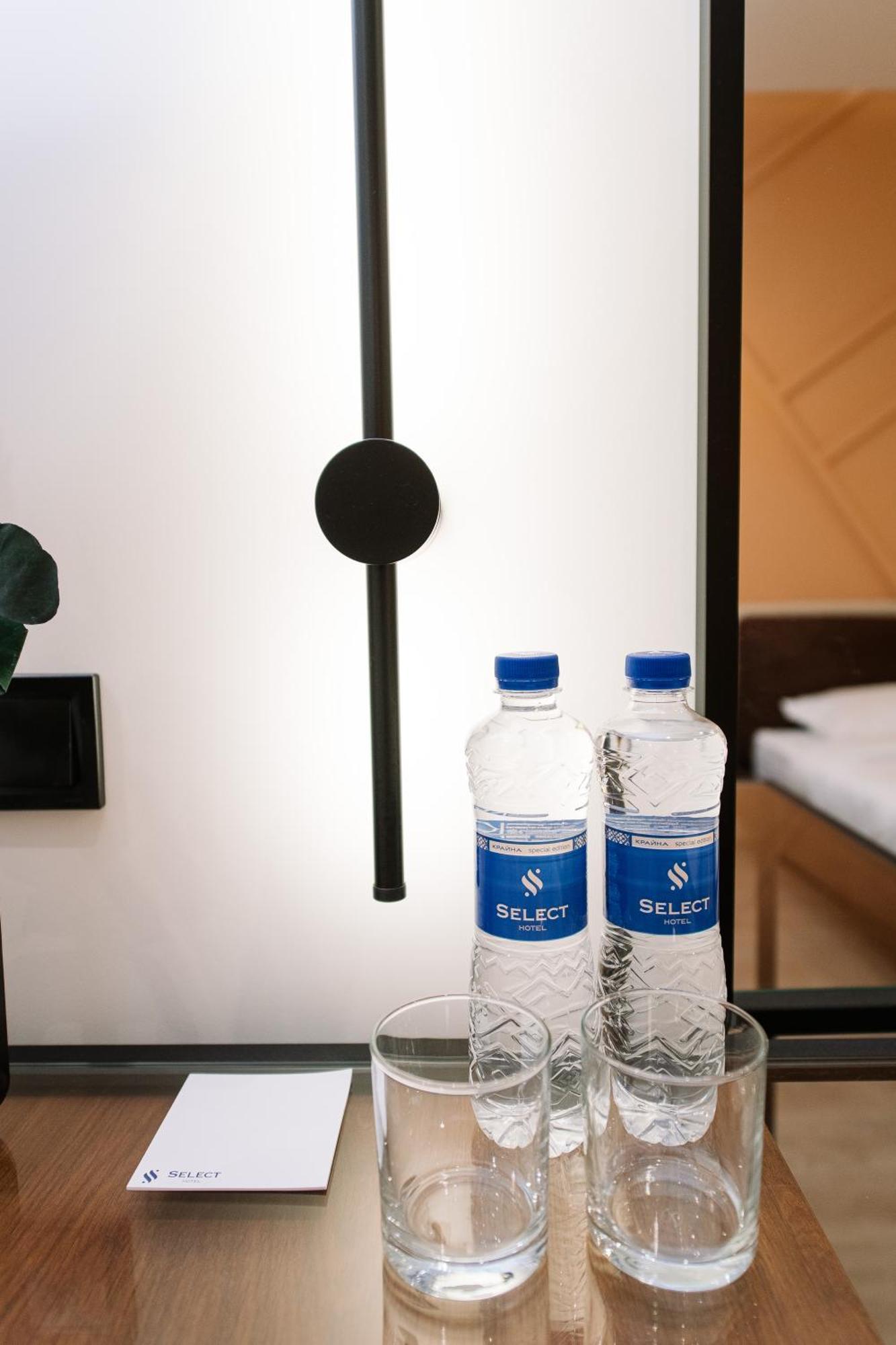 Select Hotel Lwów Zewnętrze zdjęcie