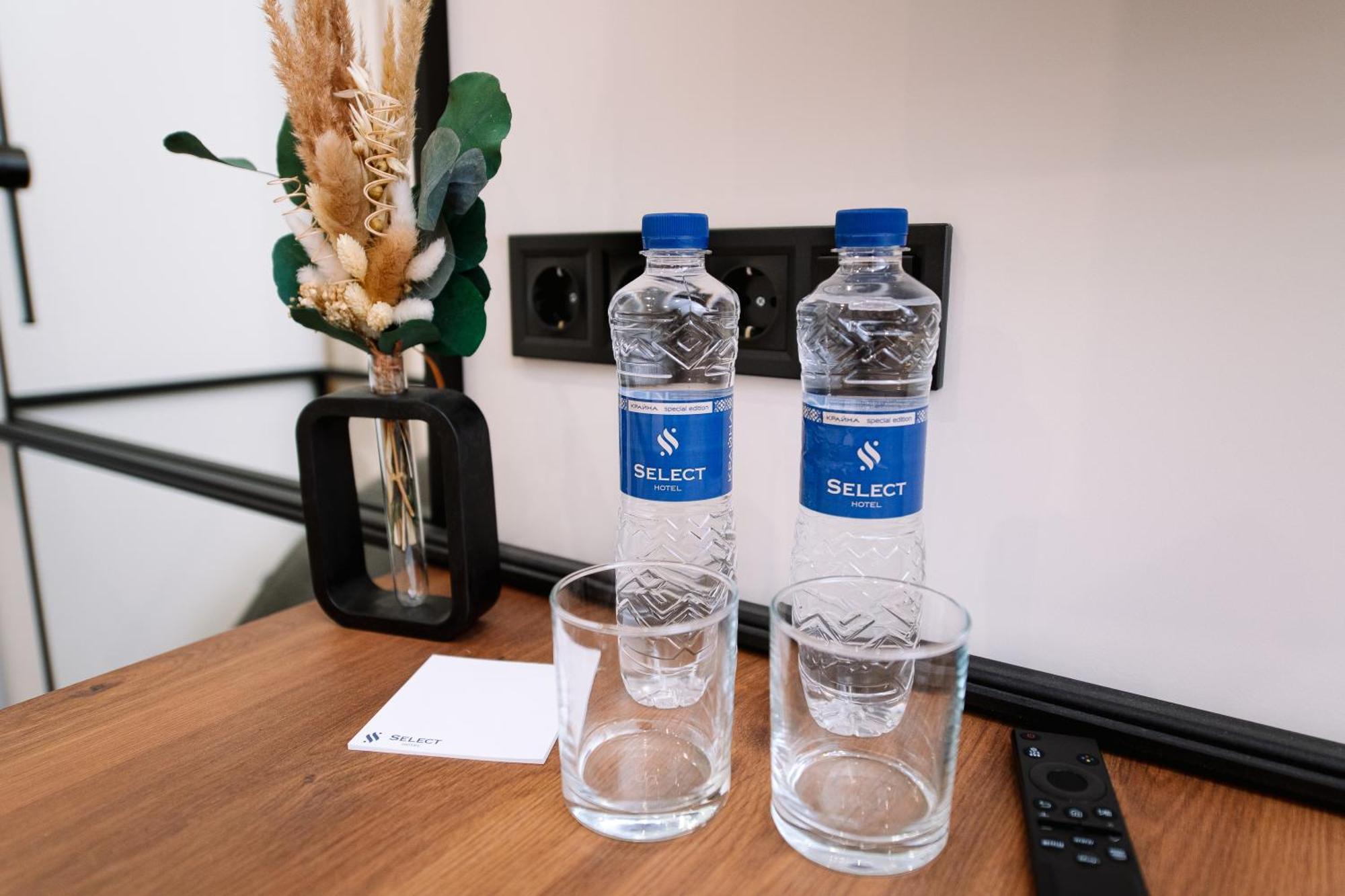 Select Hotel Lwów Zewnętrze zdjęcie