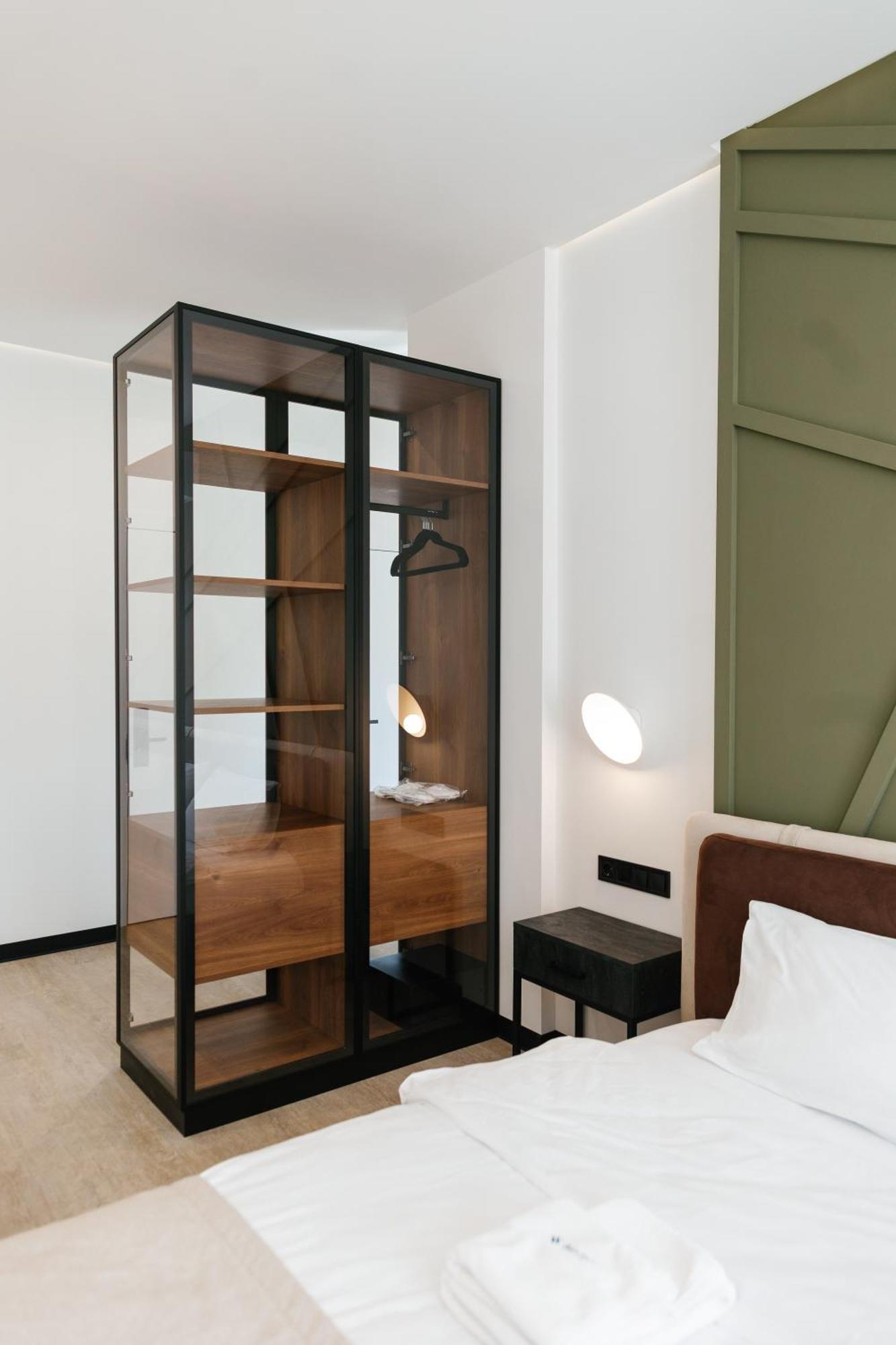 Select Hotel Lwów Zewnętrze zdjęcie